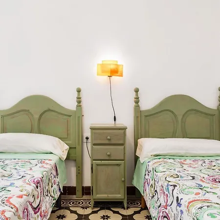 8 Personas Y Terraza Apartmán *